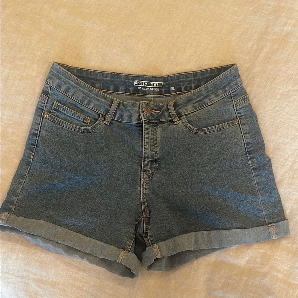 ASOS Noisy May Denim medium rise Jean Shorts with Cuffed Hem
